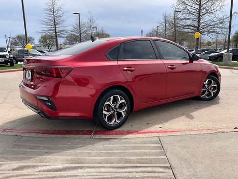 Used 2019 Kia Forte LXS image 6