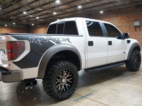 Used 2013 Ford F150 Raptor w/ Luxury Equipment Group image 21