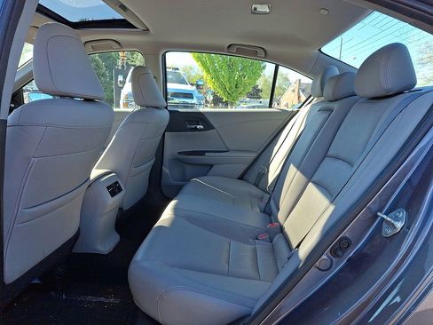 Used 2016 Honda Accord EX-L image 12