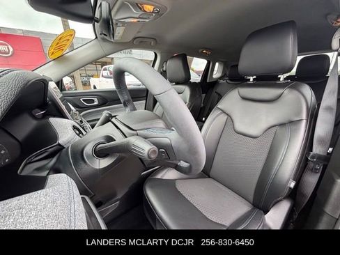 Used 2022 Jeep Compass Latitude FWD image 20