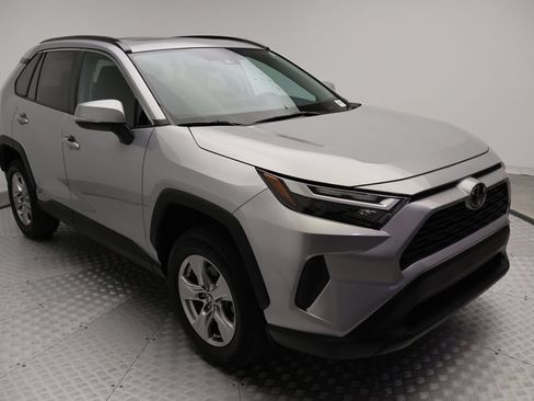 Certified 2023 Toyota RAV4 XLE w/ Convenience Package AWD/4WD image 6