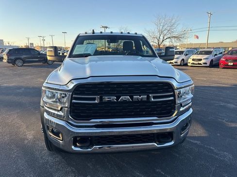 Used 2024 RAM 5500 SLT w/ Quick Order Package 2YG SLT image 12