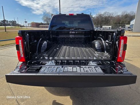 New 2026 Ford F250 Lariat w/ FX4 Off-Road Package AWD/4WD image 10