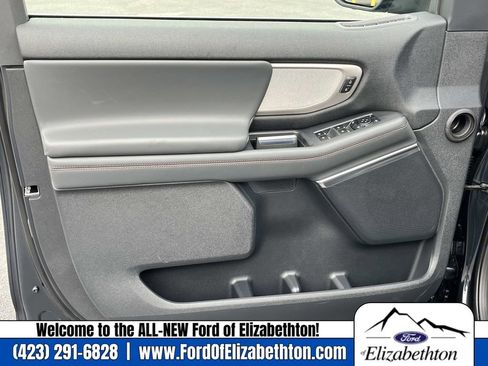 New 2025 Ford Expedition Max Active image 22