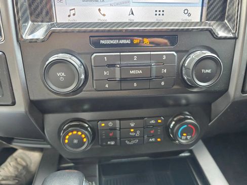 Used 2019 Ford F150 XLT w/ Equipment Group 302A Luxury AWD/4WD image 19