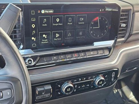 Used 2025 GMC Sierra 1500 SLT image 14