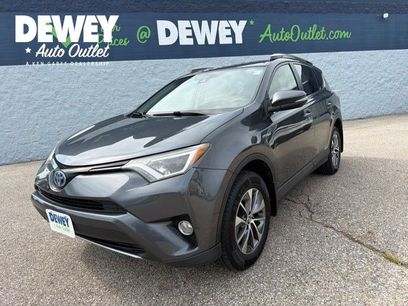 Used 2017 Toyota RAV4 XLE w/ All Weather Liner Package