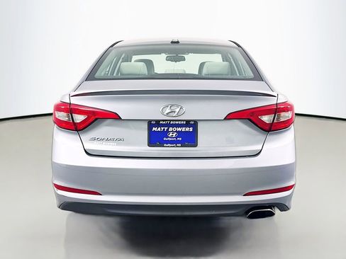 Used 2017 Hyundai Sonata SE FWD image 6