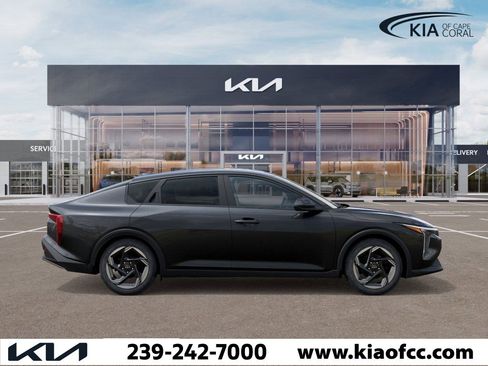 New 2025 Kia K4 EX image 7