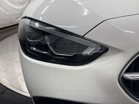 Used 2025 Mercedes-Benz C 300 Sedan image 10