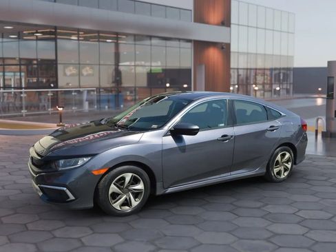 Used 2019 Honda Civic LX image 2