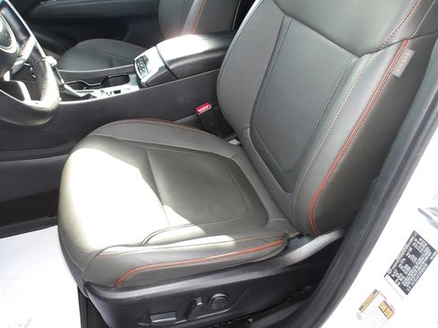 Certified 2024 Hyundai Santa Cruz Limited image 12