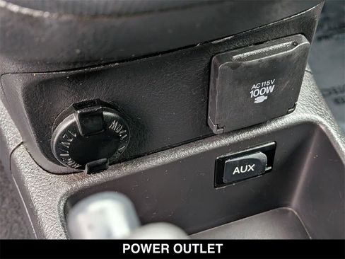 Used 2009 Toyota Matrix S image 20