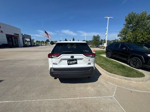 Used 2024 Toyota RAV4 XLE Premium w/ Weather Package AWD/4WD image 5