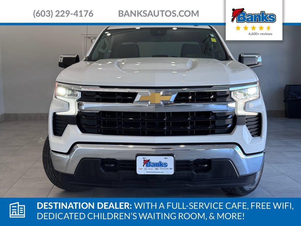 Used 2026 Chevrolet Silverado 1500 LT AWD/4WD image 3