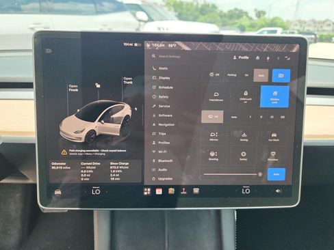 Used 2023 Tesla Model 3 Standard Range RWD image 12