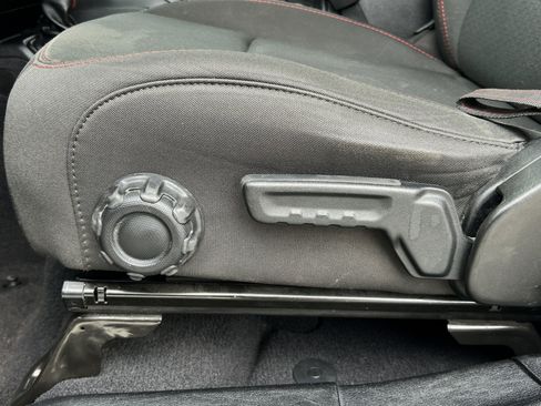 Used 2019 Jeep Wrangler Unlimited Rubicon image 24