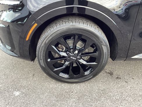Used 2022 Kia Sorento SX image 9