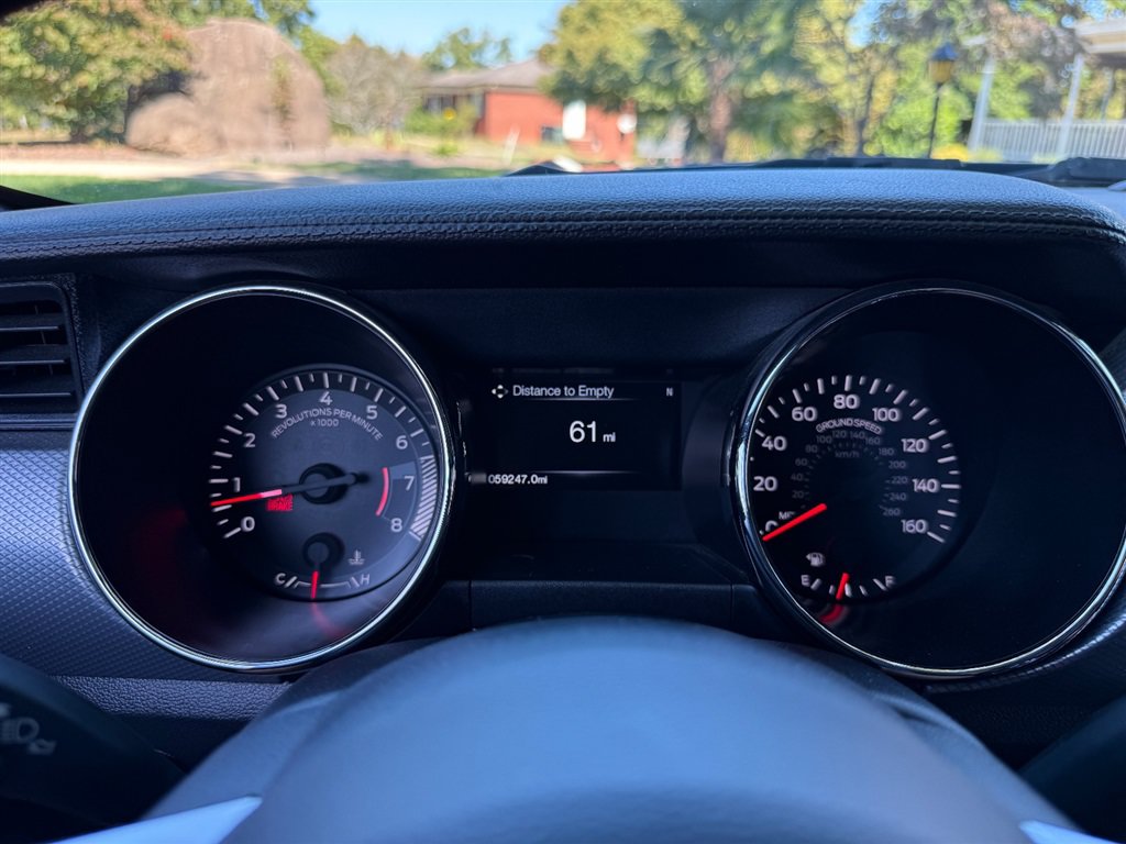 Used 2017 Ford Mustang GT Premium RWD image 40
