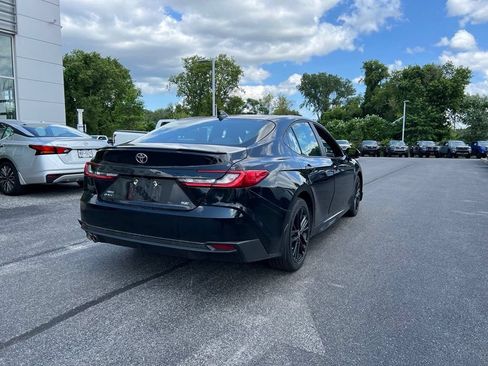 Used 2025 Toyota Camry SE w/ Convenience Package AWD/4WD image 13