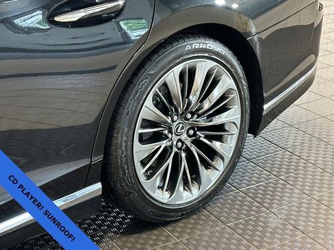 Used 2019 Lexus LS 500 w/ Interior Upgrade Package RWD image 6