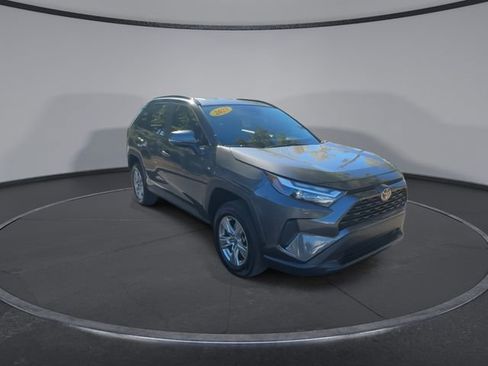 Used 2023 Toyota RAV4 XLE image 3