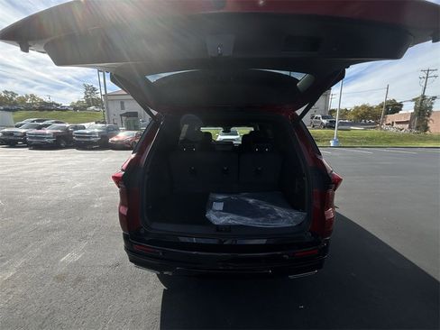 New 2026 Buick Enclave Sport Touring w/ Super Cruise Package image 30