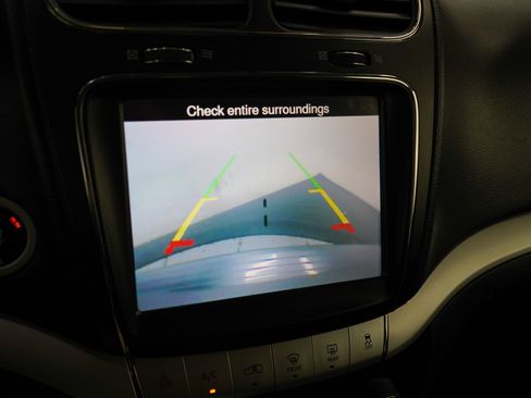 Used 2019 Dodge Journey GT w/ Driver Convenience Group AWD/4WD image 21