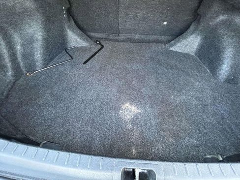 Used 2018 Toyota Corolla SE FWD image 15