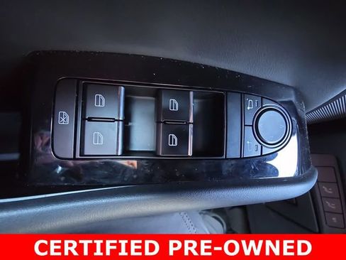 Certified 2025 MAZDA MAZDA3 Carbon image 29