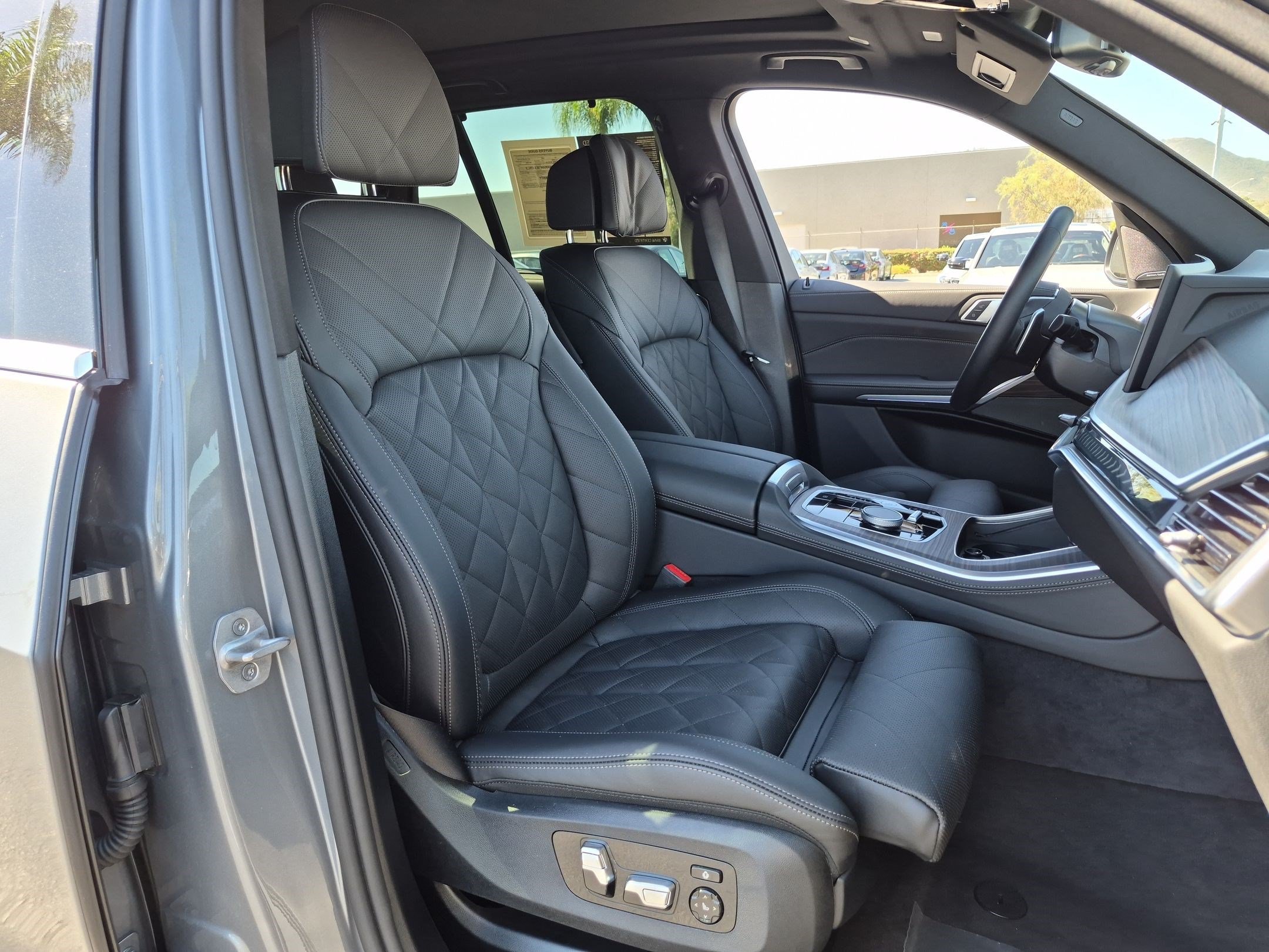 Certified 2026 BMW X5 sDrive40i w/ Climate Comfort Package RWD image 33