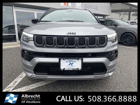 Used 2023 Jeep Compass High Altitude AWD/4WD image 8