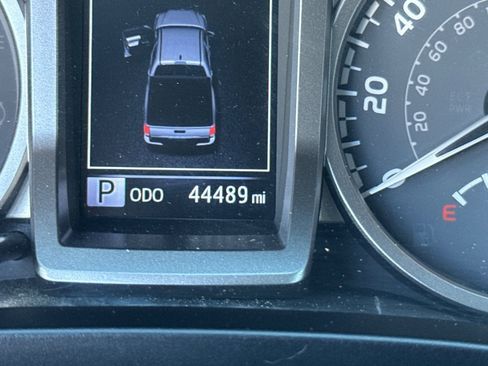 Used 2022 Toyota Tacoma SR5 image 23