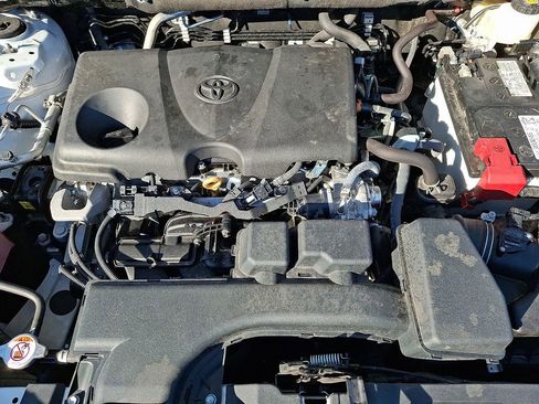 Used 2024 Toyota RAV4 XLE image 27