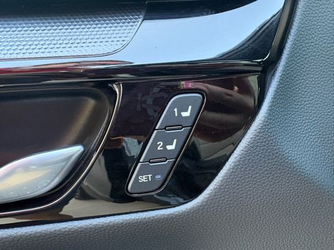Certified 2025 Honda CR-V Sport Touring image 11