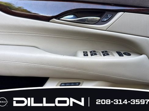 Used 2015 Cadillac Escalade ESV Luxury AWD/4WD image 11