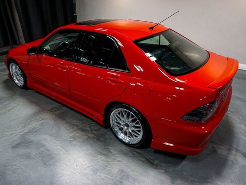 Used 2002 Lexus IS 300 image 51