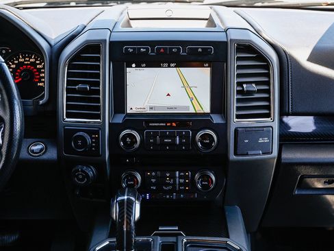 Used 2018 Ford F150 Raptor w/ Equipment Group 802A Luxury AWD/4WD image 11