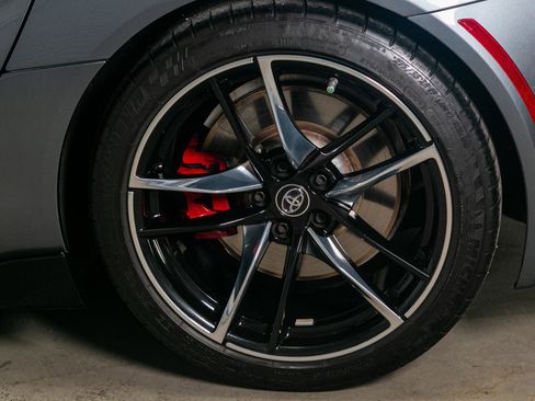 Used 2021 Toyota Supra Premium w/ Driver Assist Package image 17