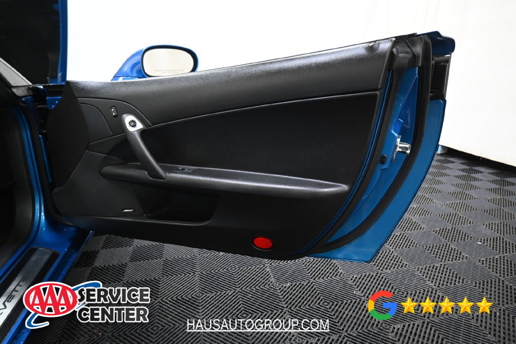 Used 2008 Chevrolet Corvette Convertible w/ Preferred Equipment Group RWD image 22