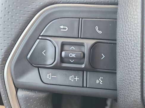 Used 2025 Toyota 4Runner TRD Off-Road AWD/4WD image 22