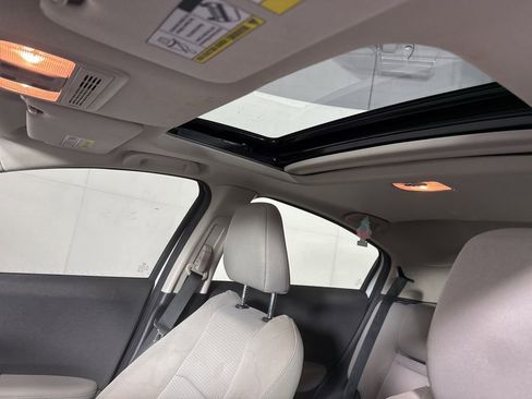 Used 2022 Honda HR-V EX image 13