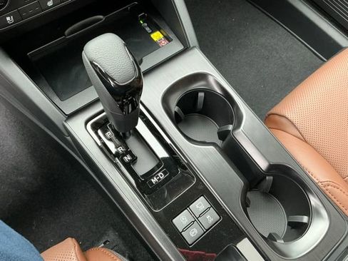 New 2026 Subaru Outback Touring AWD/4WD image 21