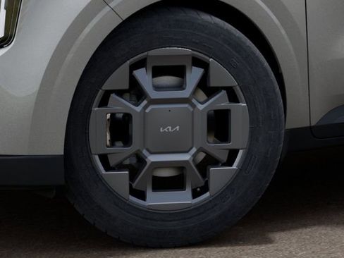 New 2026 Kia Carnival EX FWD image 4