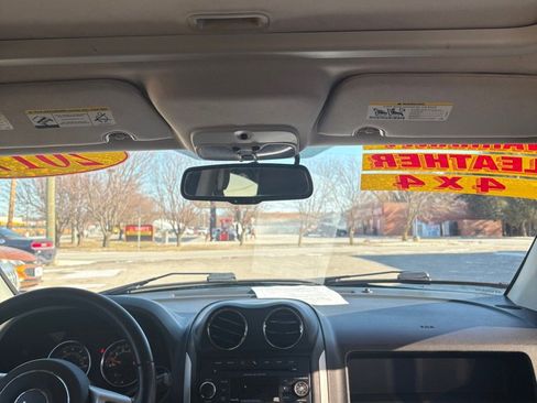 Used 2017 Jeep Compass High Altitude image 12