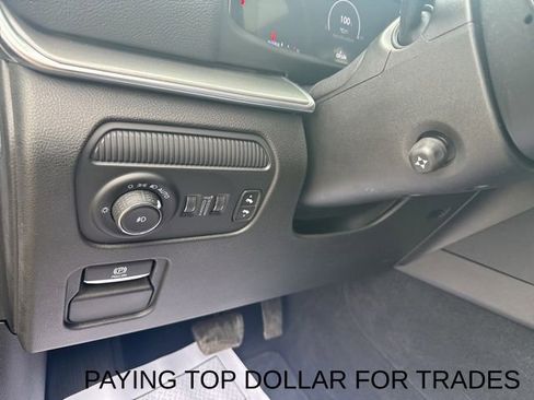 Used 2024 Jeep Wagoneer Series II image 15