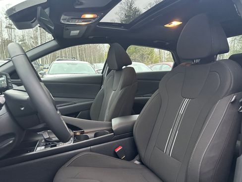 New 2026 Hyundai Elantra SEL Sport Premium FWD image 7