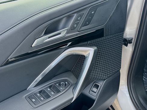 Used 2025 BMW X1 xDrive28i w/ Convenience Package image 22