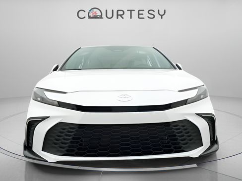 Certified 2026 Toyota Camry SE FWD image 20