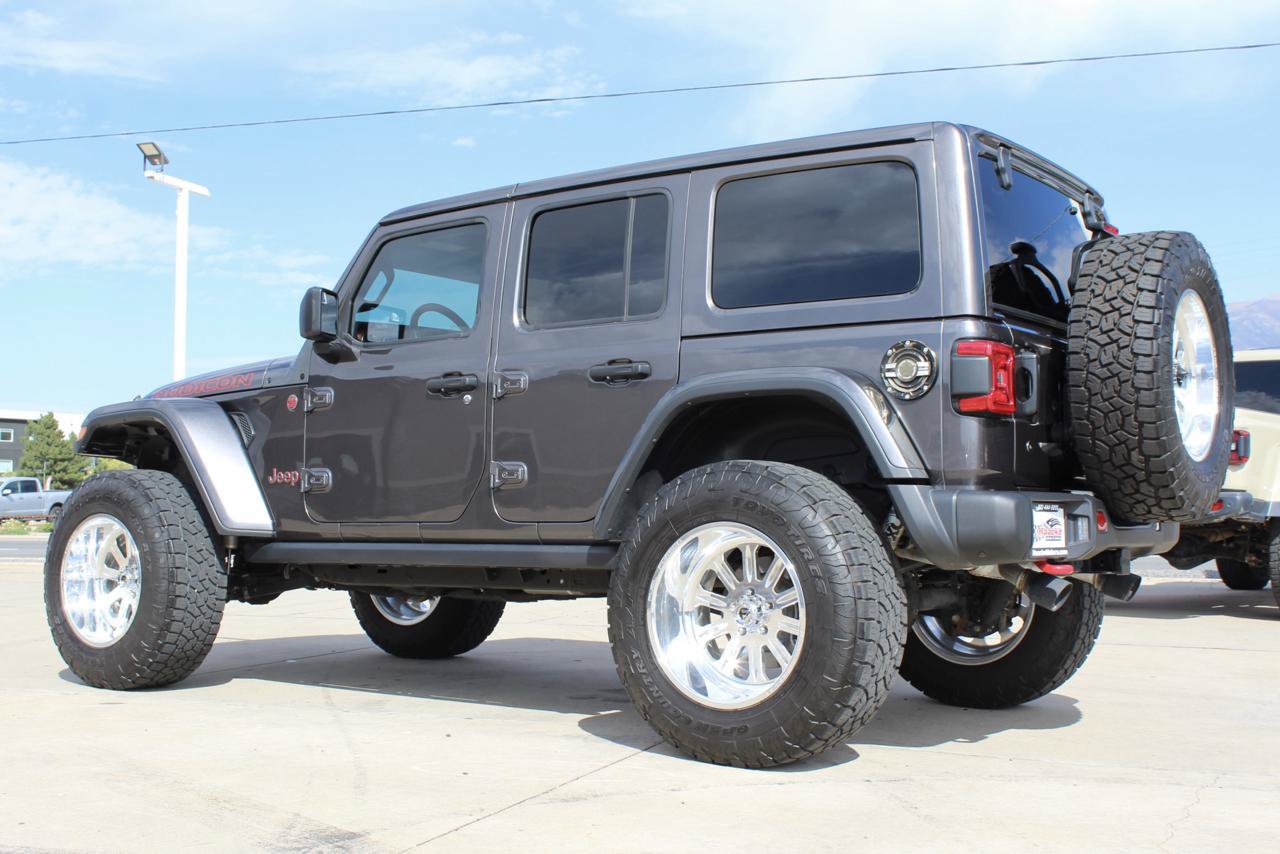 Used 2018 Jeep Wrangler Unlimited Rubicon AWD/4WD image 47